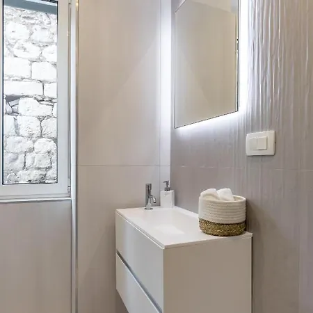 Appartement Adriatik Lux Teatro 2 Split