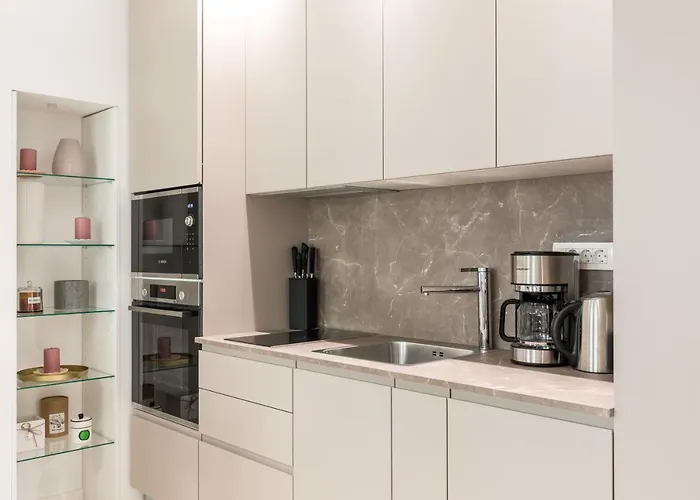 Апартаменты Adriatik Lux Teatro 2 *