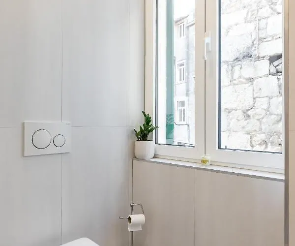 Adriatik Lux Teatro 2 سبليت